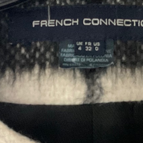 French Connection Oversize Plaid Wool Coat - Size 4 - Picture 4 of 10